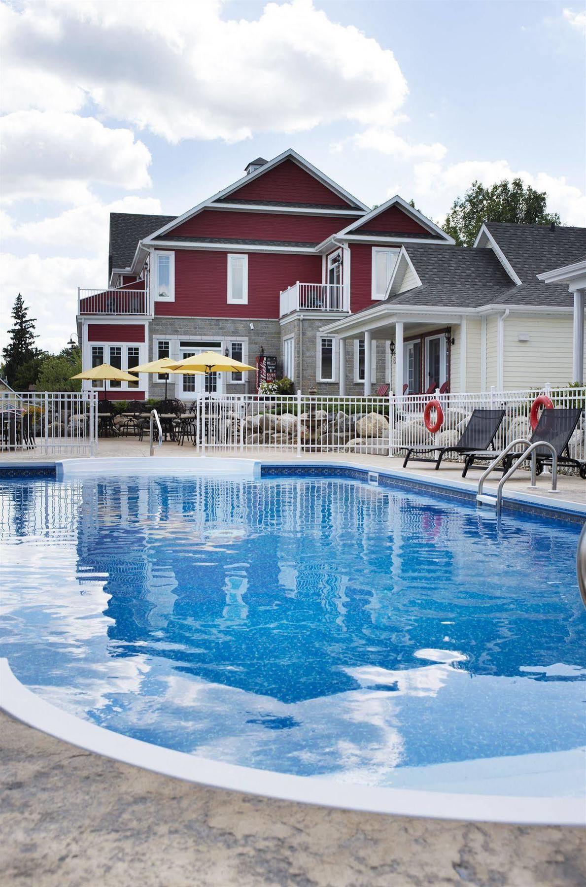 L'Auberge Du Lac Champlain, Chalet Et Spa Venise-en-Québec Kültér fotó